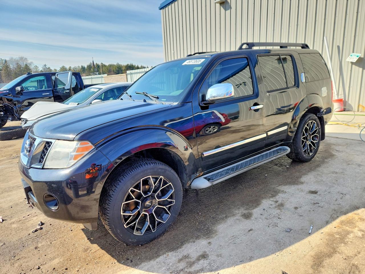 2012 NISSAN PATHFINDER