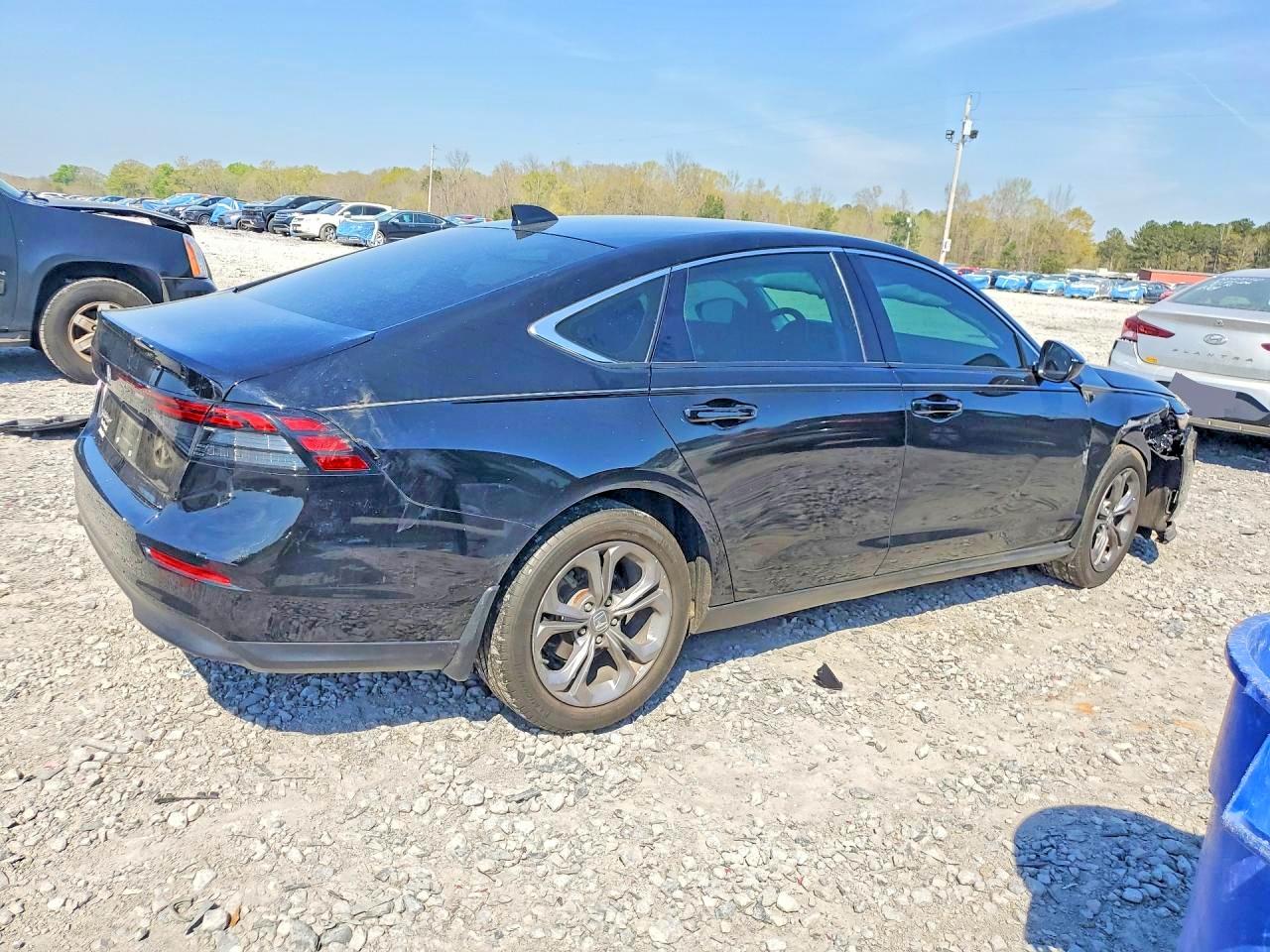 2024 HONDA ACCORD EX photo 5