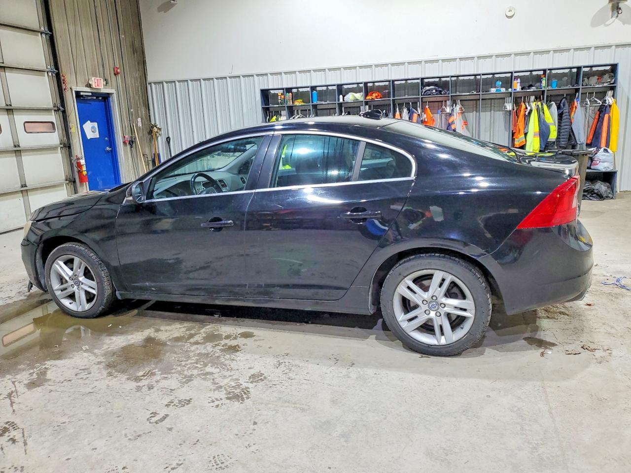 2014 VOLVO S60 T5 photo 3