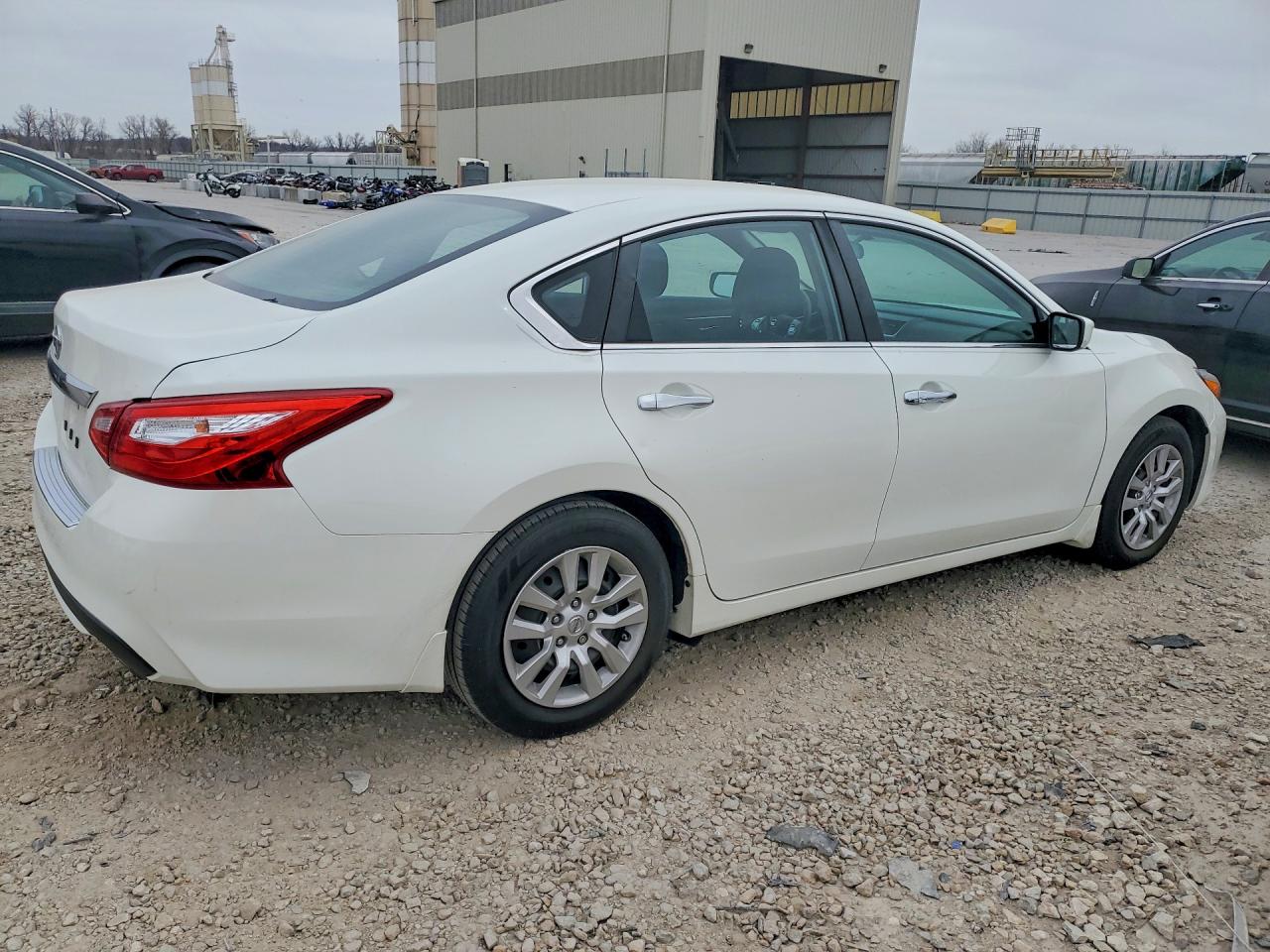 2017 NISSAN ALTIMA 2.5 S photo 3