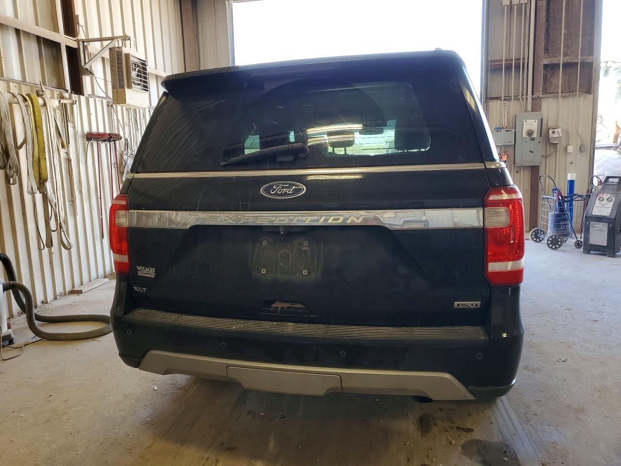2018 FORD EXPEDITION XLT photo 11