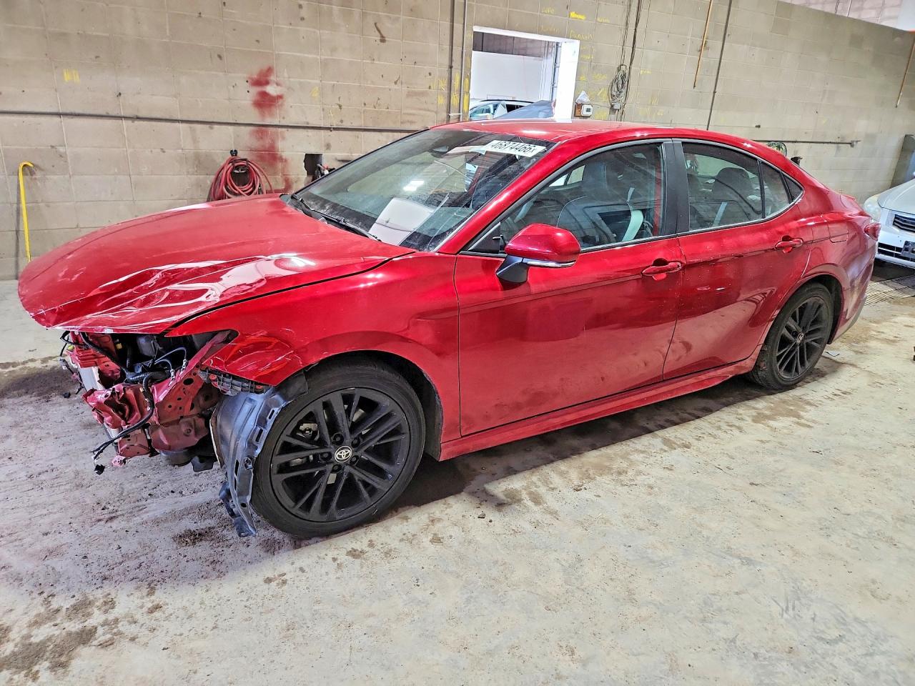 2025 TOYOTA CAMRY