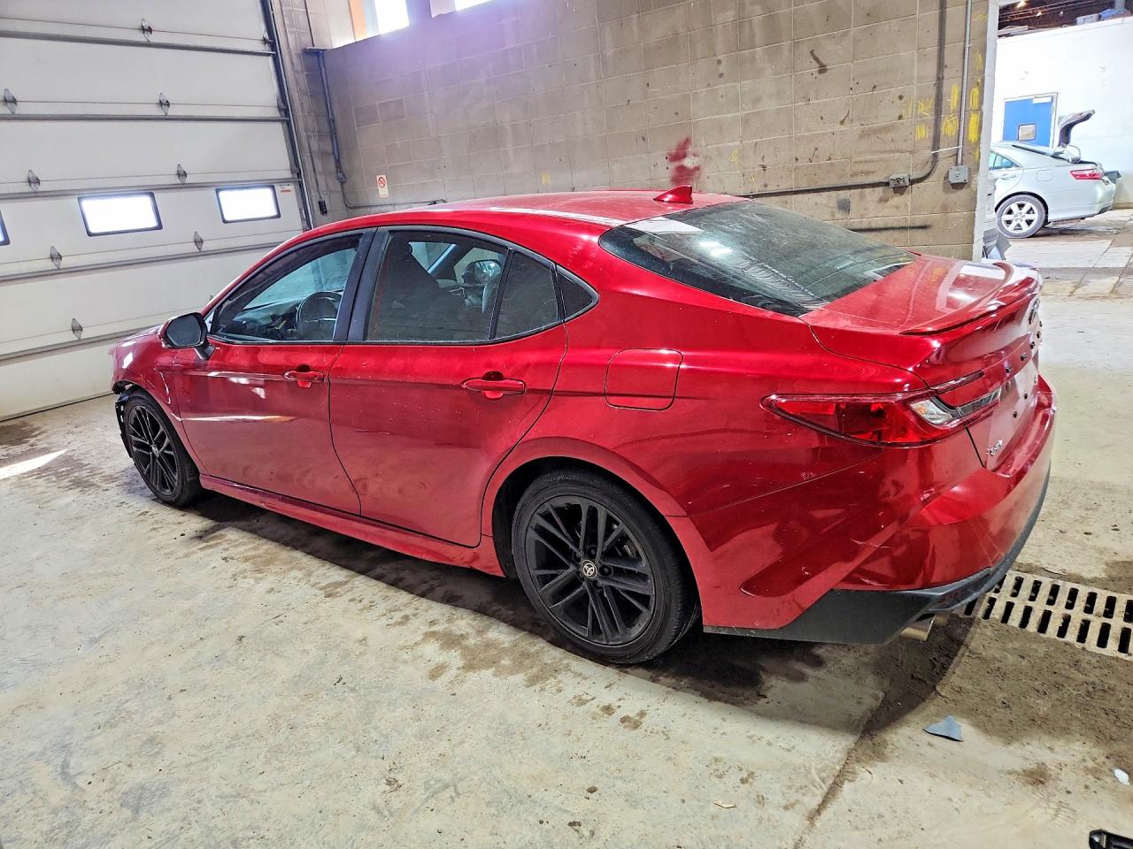 2025 TOYOTA CAMRY SE photo 4