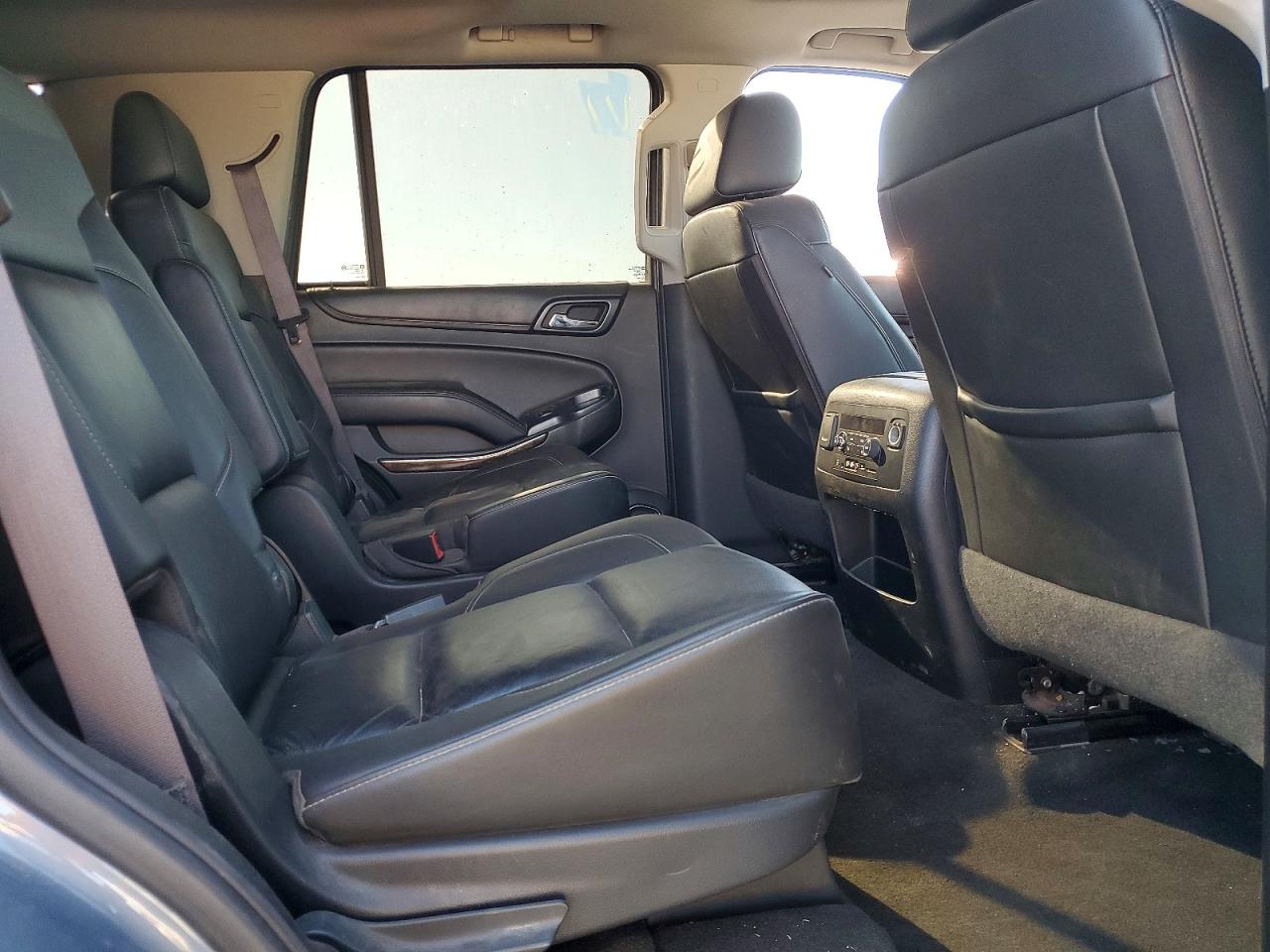2016 CHEVROLET TAHOE C1500 LT photo 31