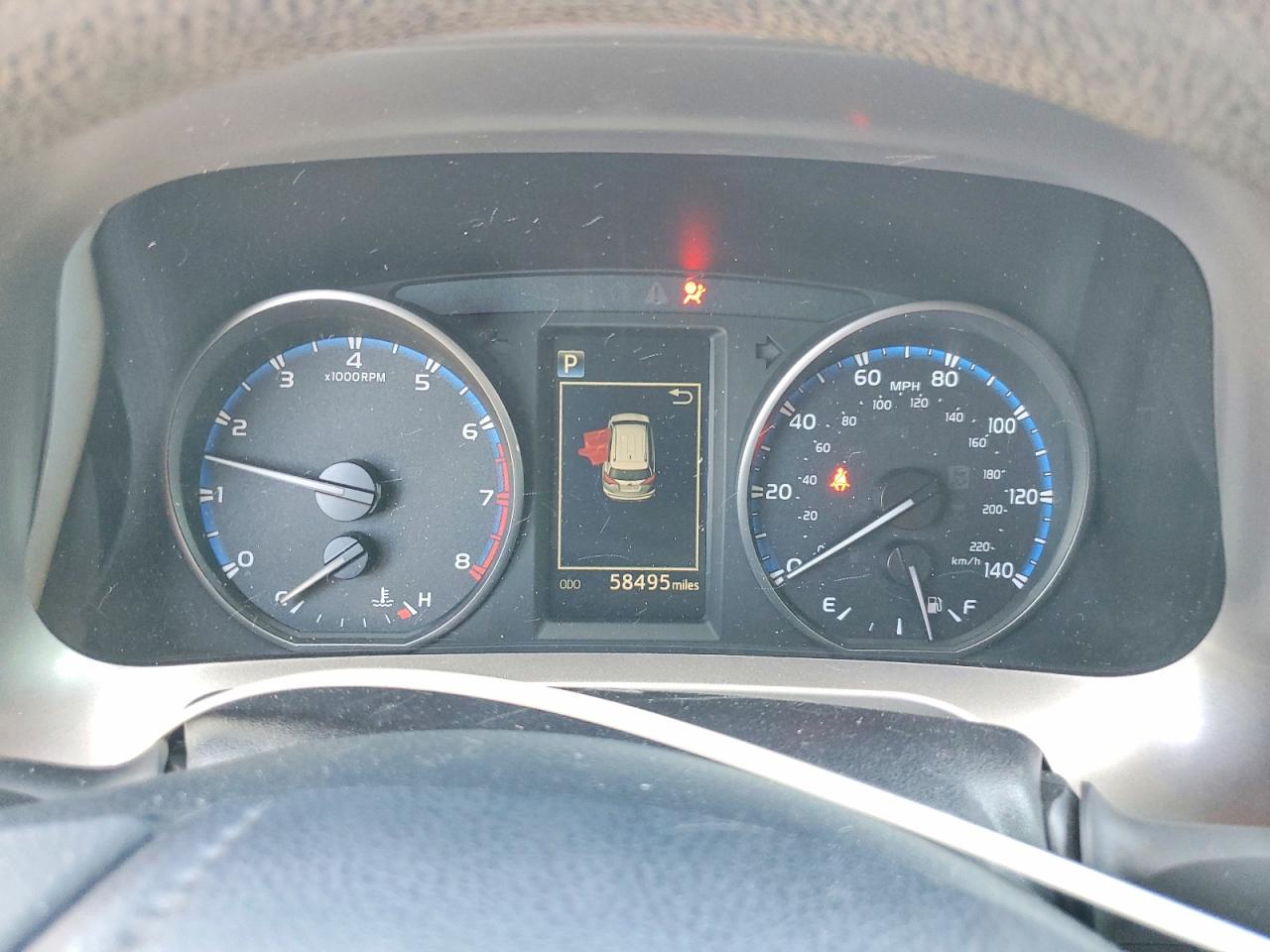 2018 TOYOTA RAV4 LE photo 17
