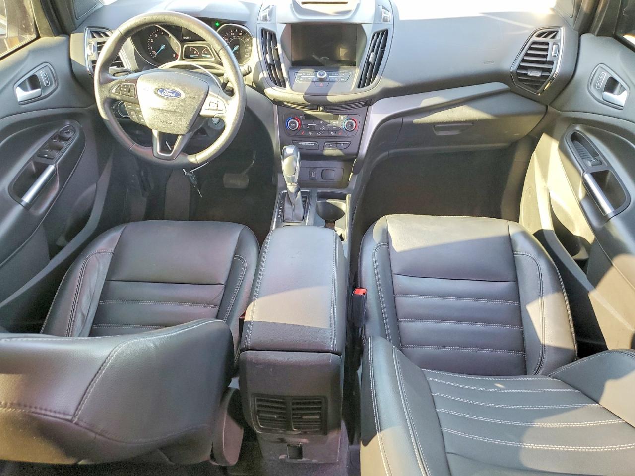 2018 FORD ESCAPE SEL photo 15