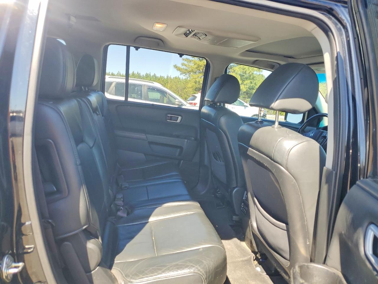 2015 HONDA PILOT photo 10