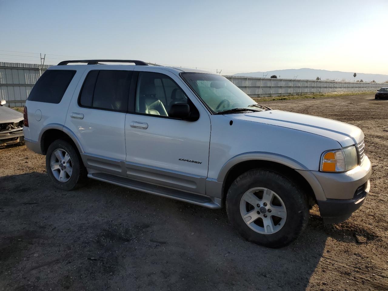 2002 FORD EXPLORER LIMITED photo 4