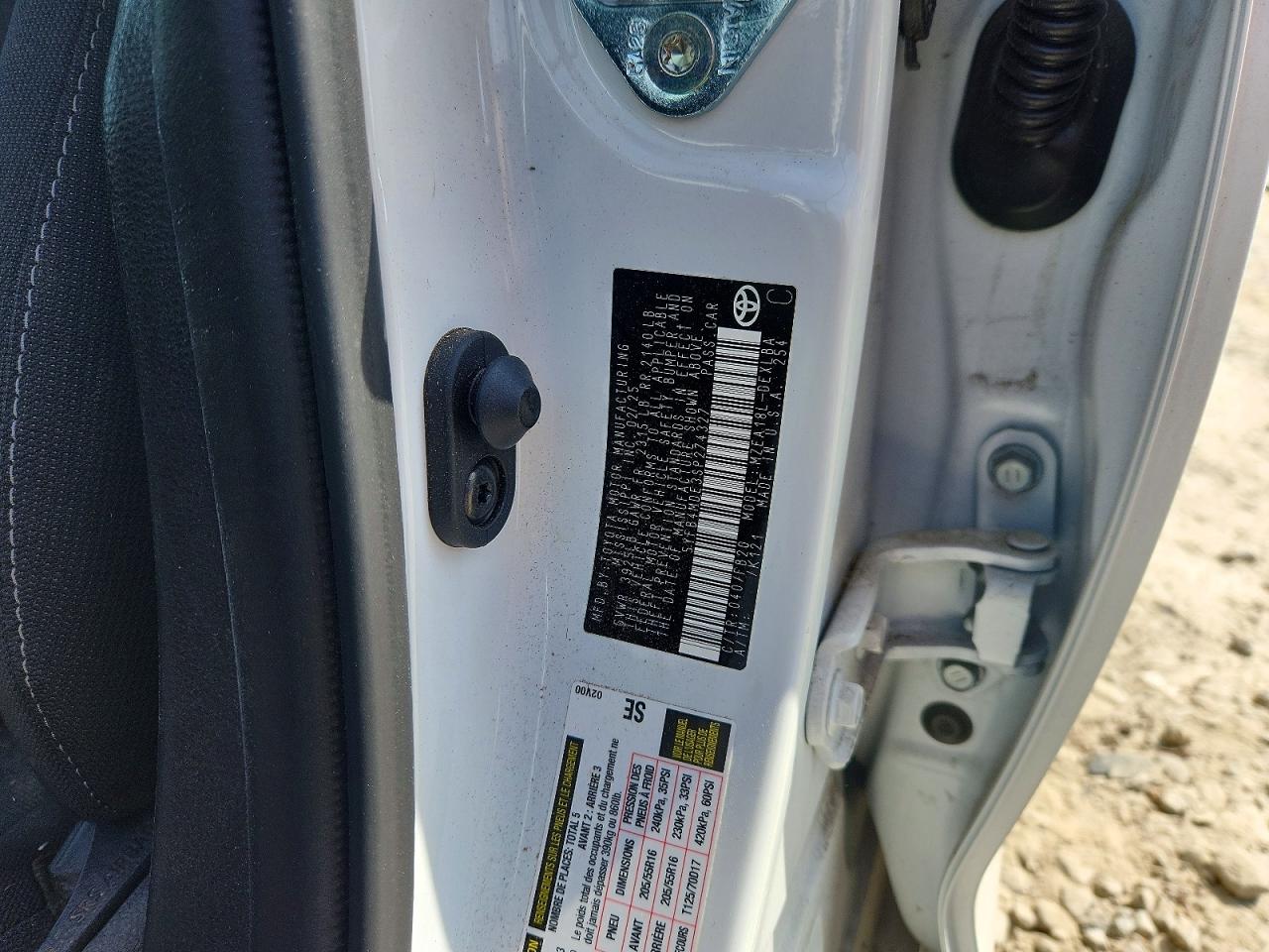 2025 TOYOTA COROLLA LE photo 23