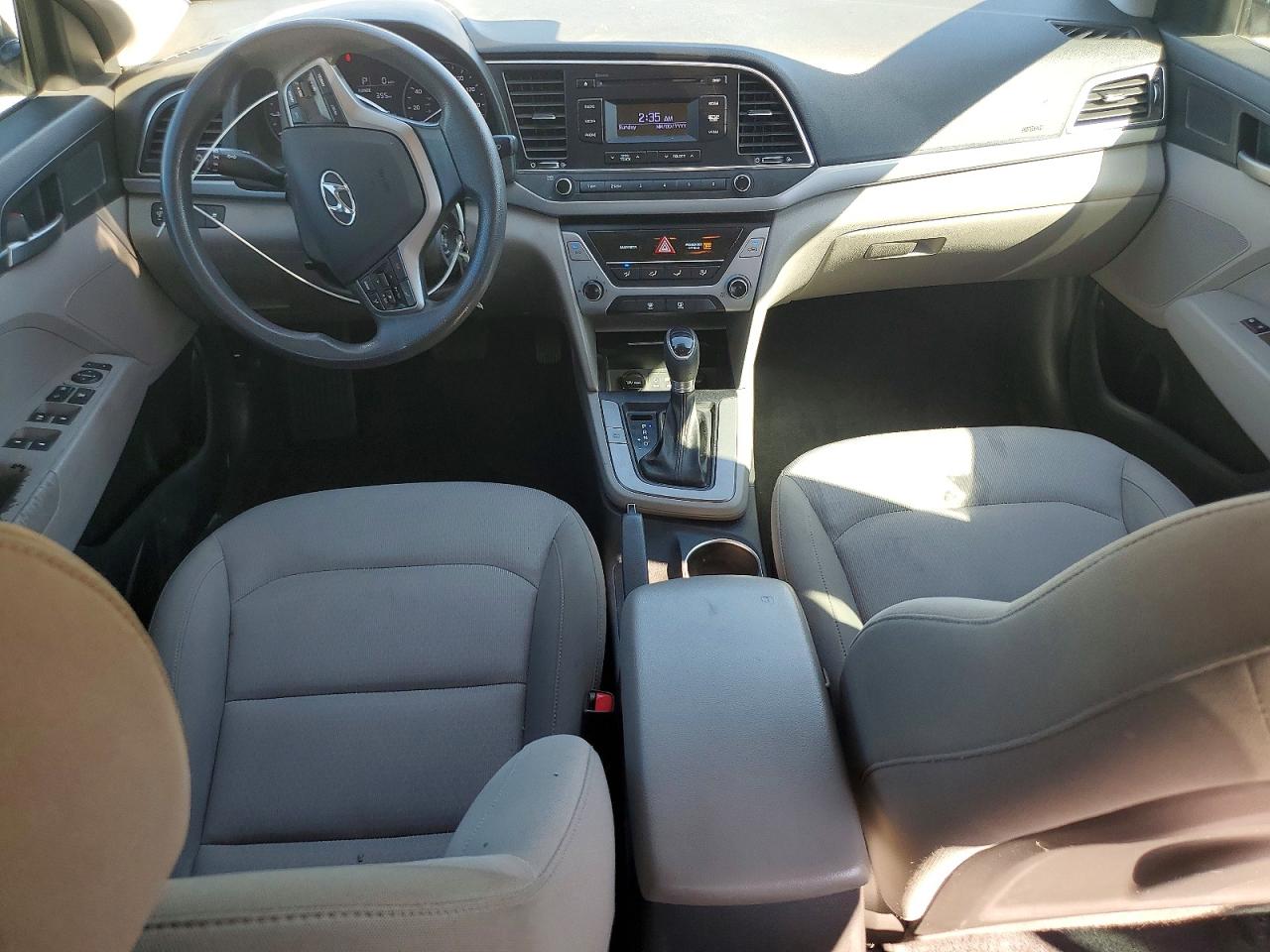 2018 HYUNDAI ELANTRA SE photo 15