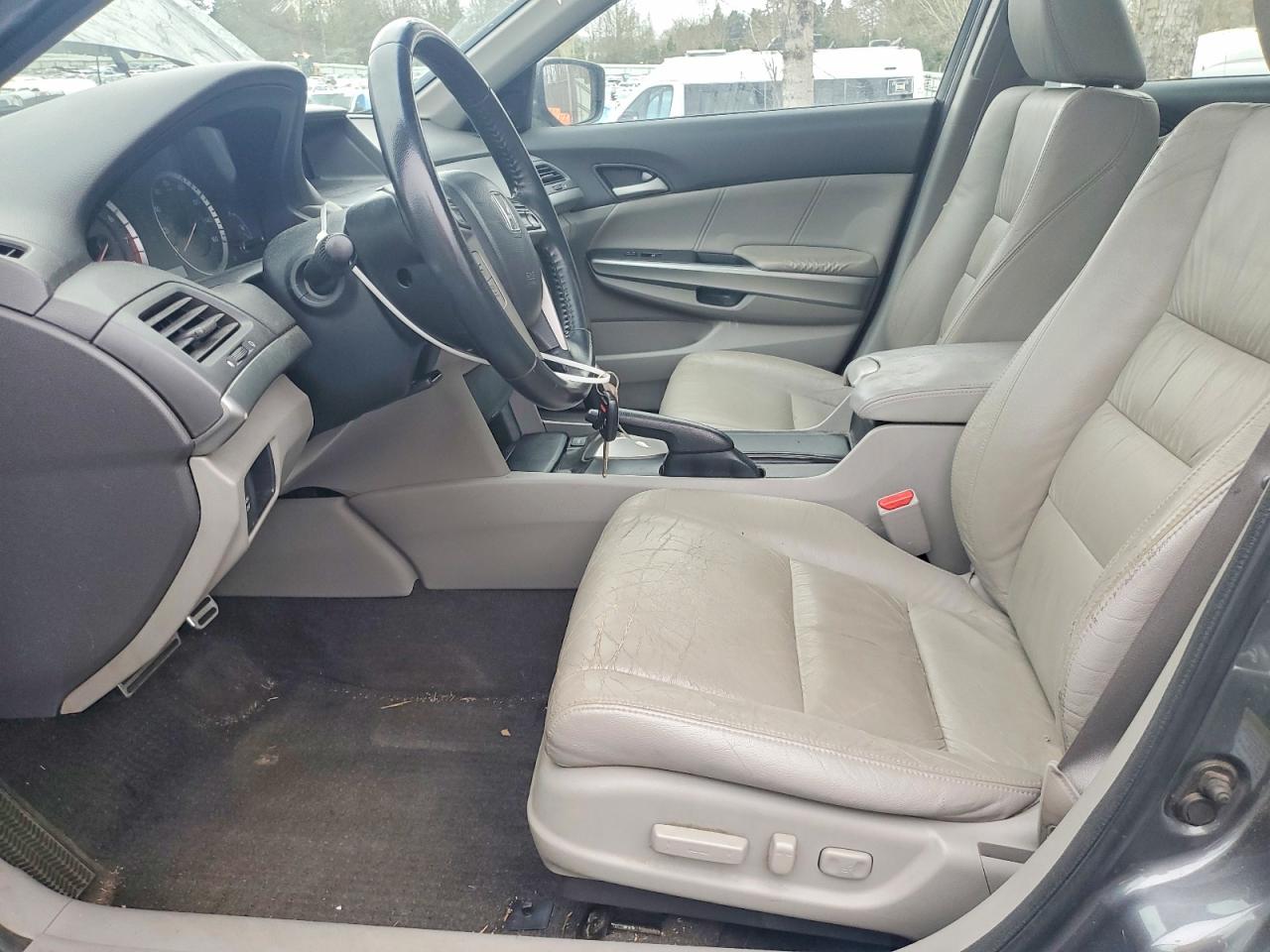 2010 HONDA ACCORD EXL photo 13
