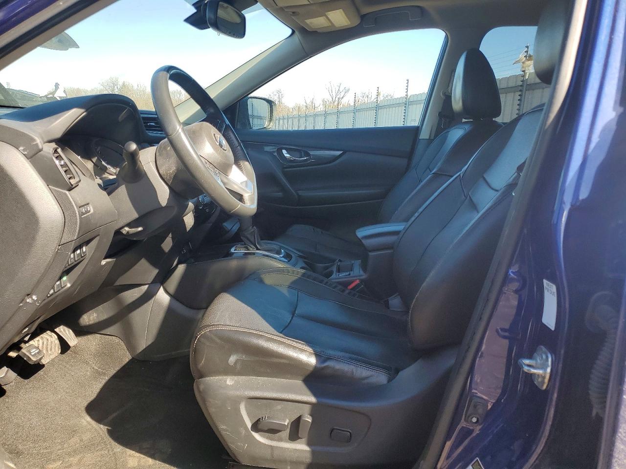 2018 NISSAN ROGUE S photo 13