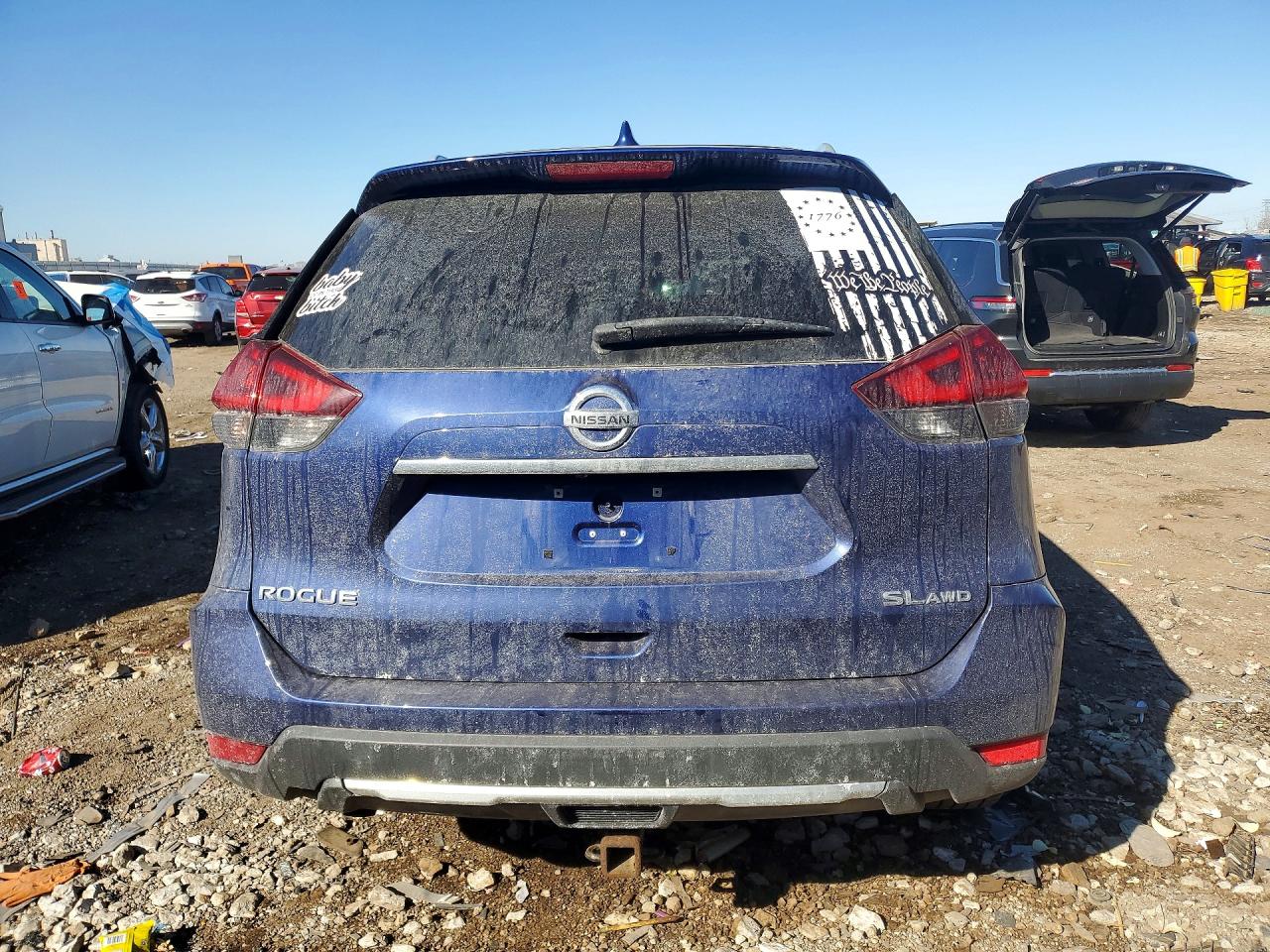 2018 NISSAN ROGUE S photo 11