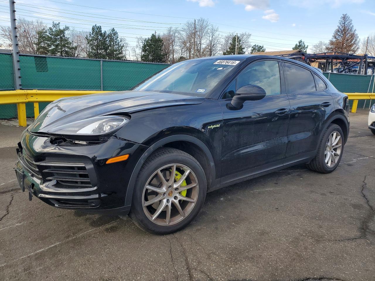 2022 PORSCHE CAYENNE