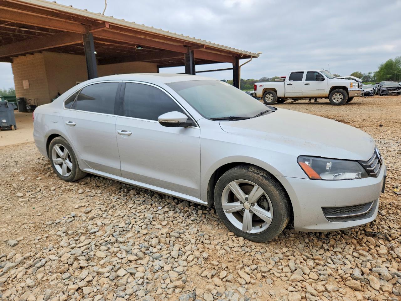 2012 VOLKSWAGEN PASSAT SE photo 7