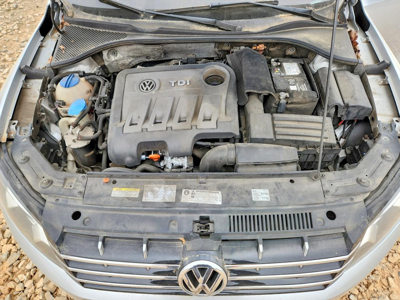 2012 VOLKSWAGEN PASSAT SE photo 21