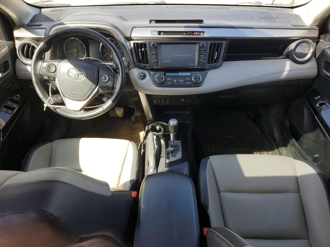 2018 TOYOTA RAV4 LIMITED photo 15