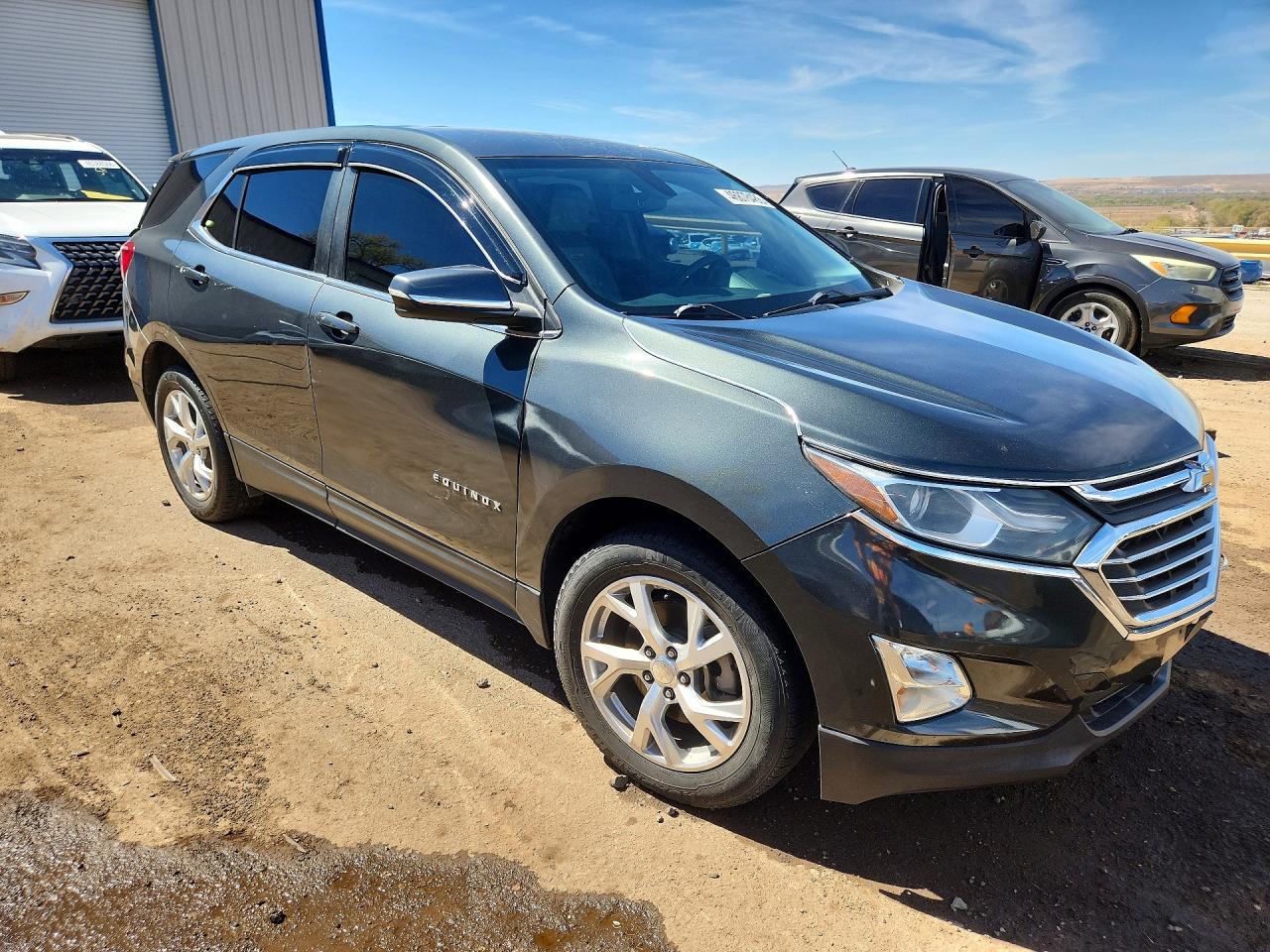2018 CHEVROLET EQUINOX LT photo 4