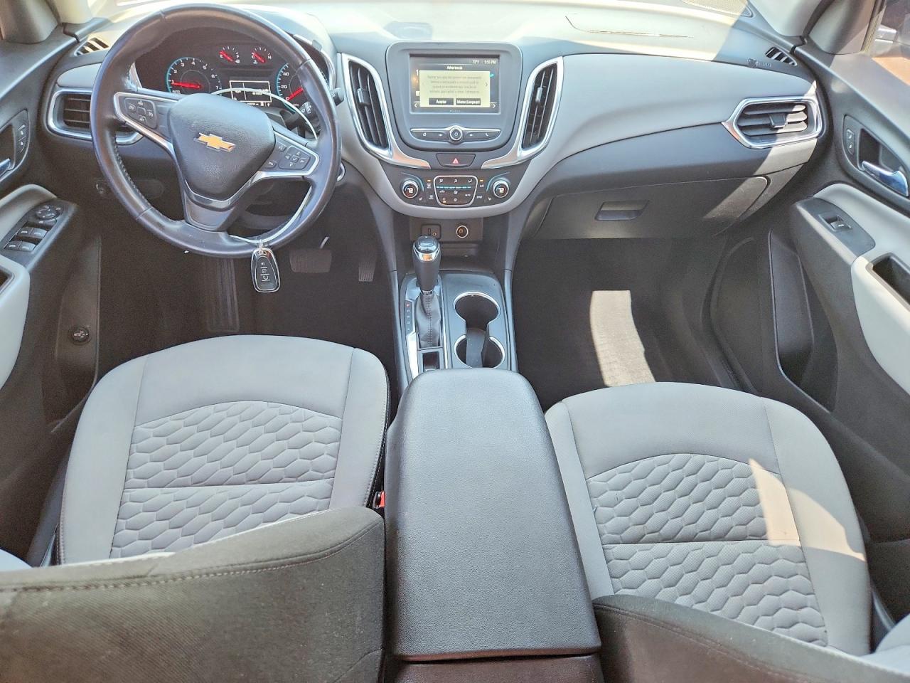 2018 CHEVROLET EQUINOX LT photo 8