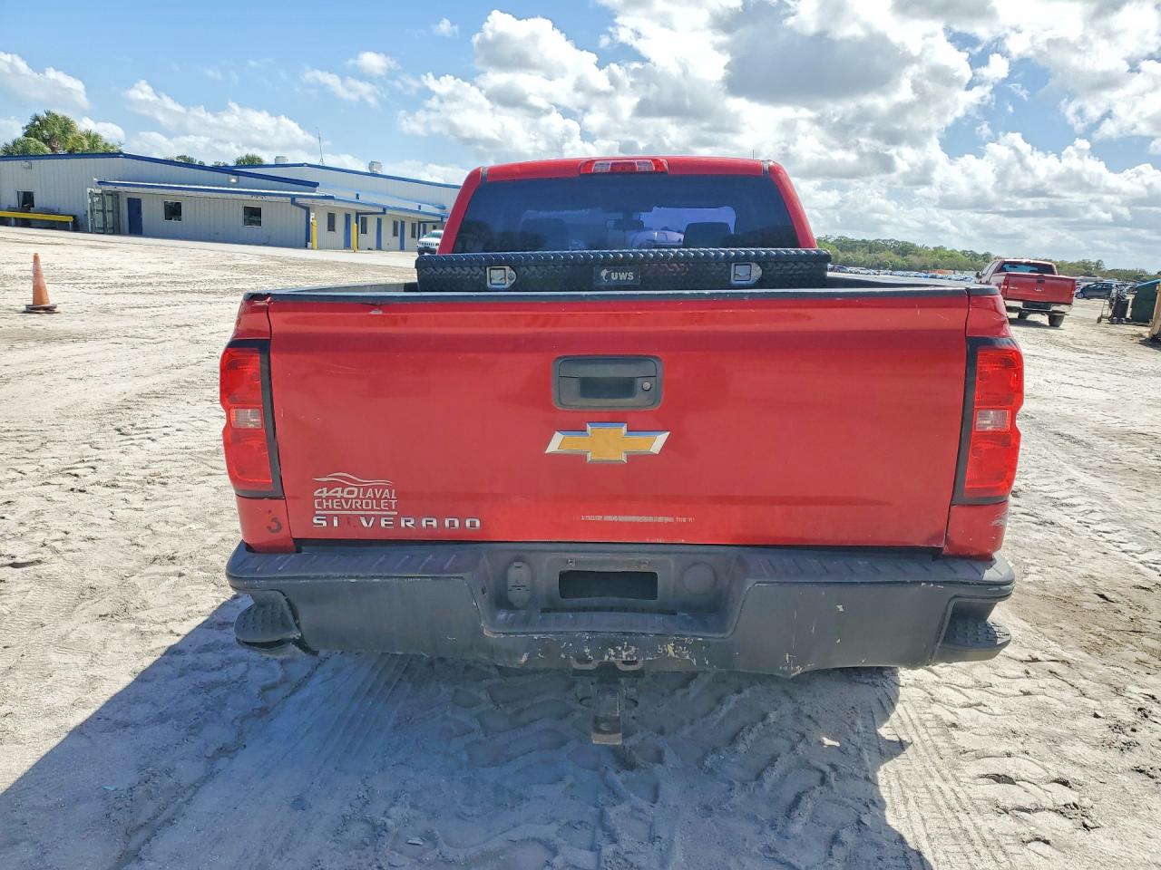 2015 CHEVROLET SILVERADO K1500 photo 16