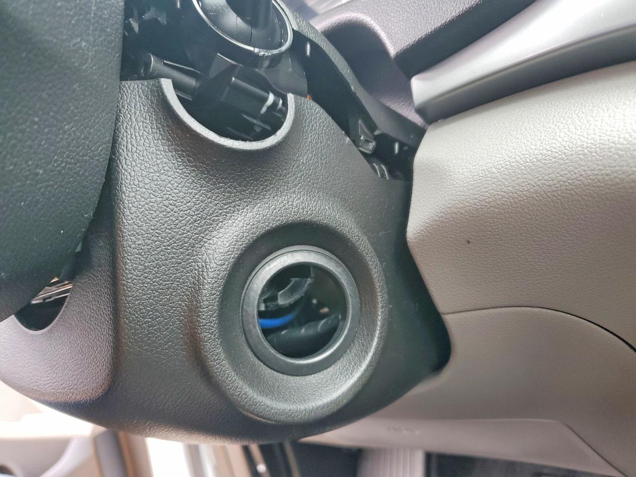 2017 HYUNDAI ELANTRA SE photo 23