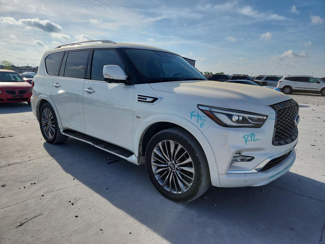 2018 INFINITI QX80 BASE photo 7