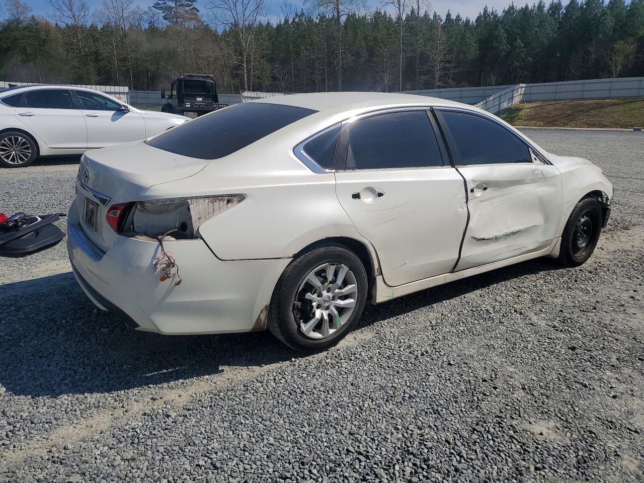 2016 NISSAN ALTIMA 2.5 S photo 5