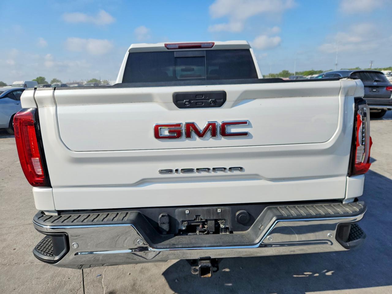 2020 GMC SIERRA K1500 SLT photo 11