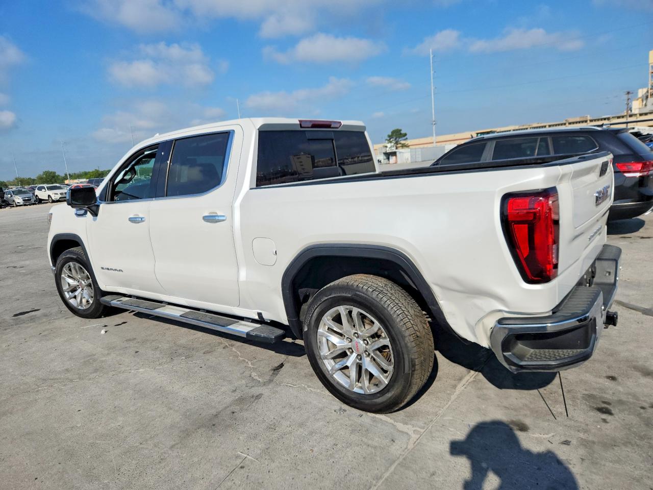 2020 GMC SIERRA K1500 SLT photo 3