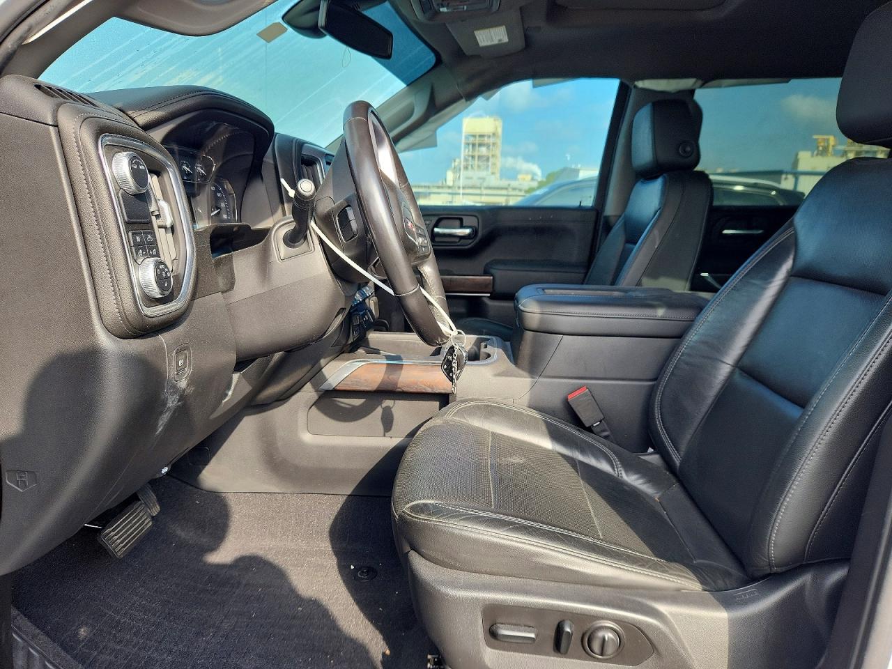2020 GMC SIERRA K1500 SLT photo 13