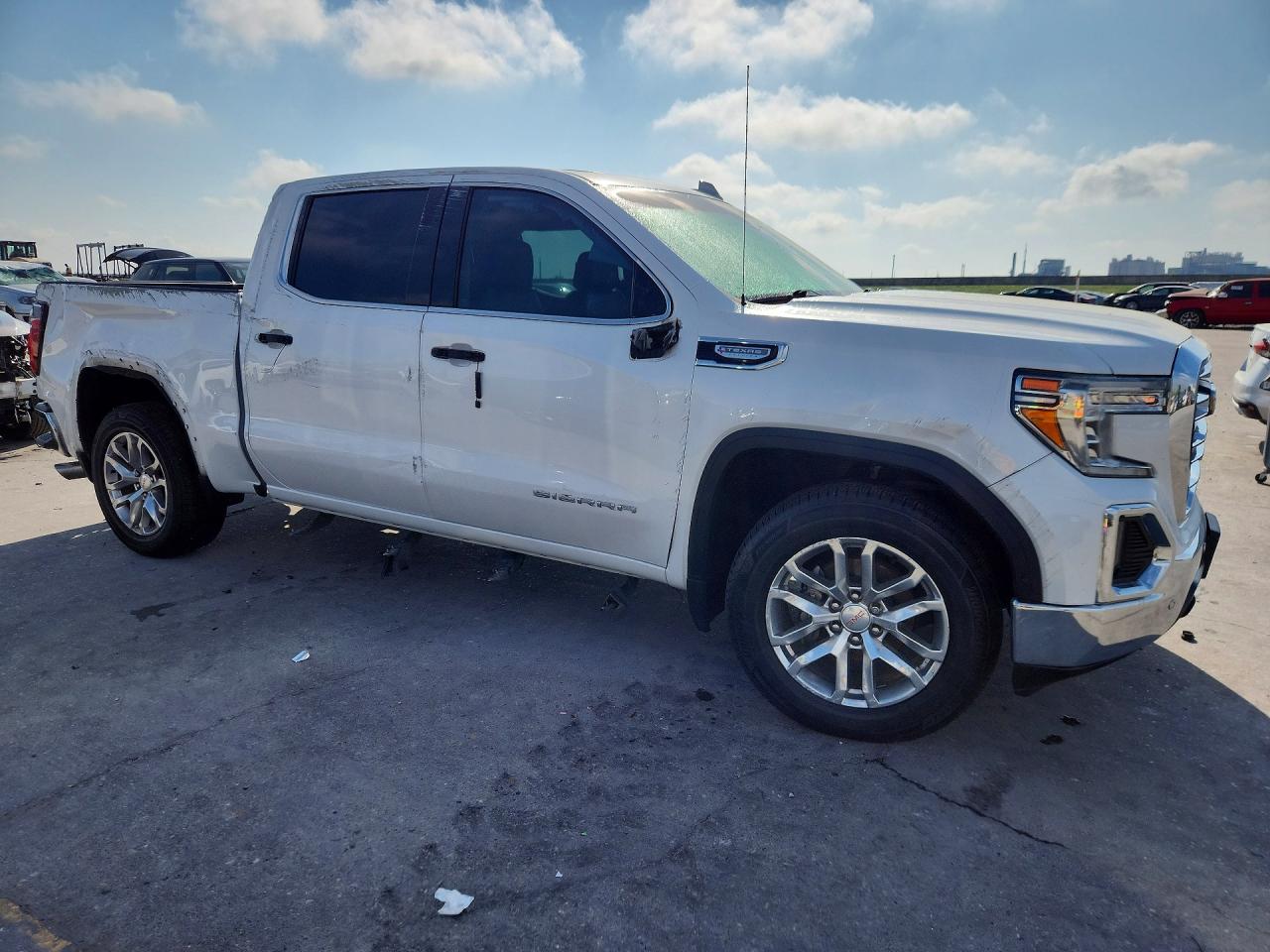 2020 GMC SIERRA K1500 SLT photo 7