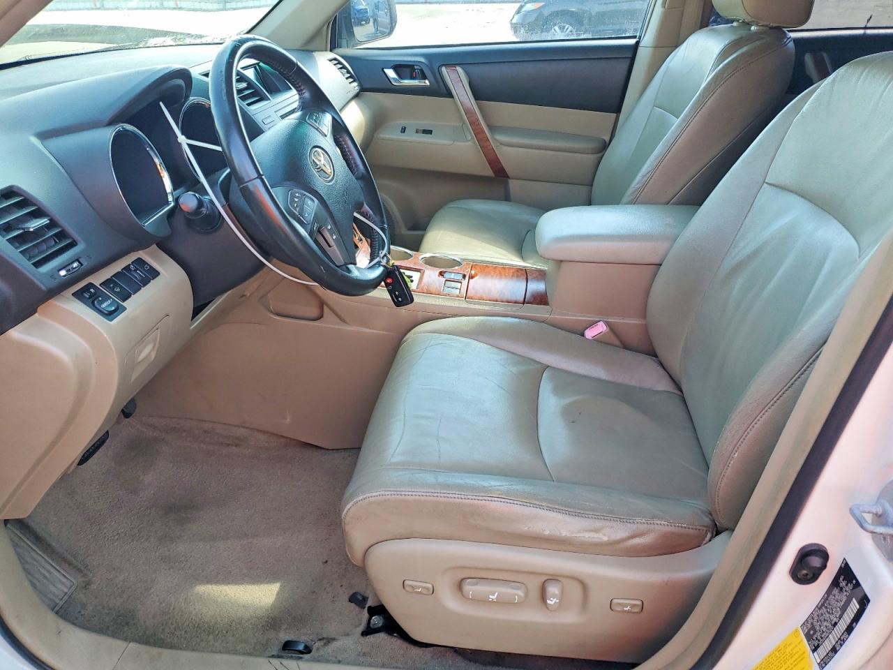 2008 TOYOTA HIGHLANDER LIMITED photo 7