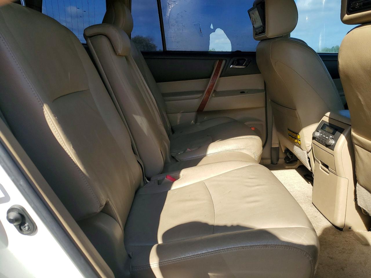 2008 TOYOTA HIGHLANDER LIMITED photo 11