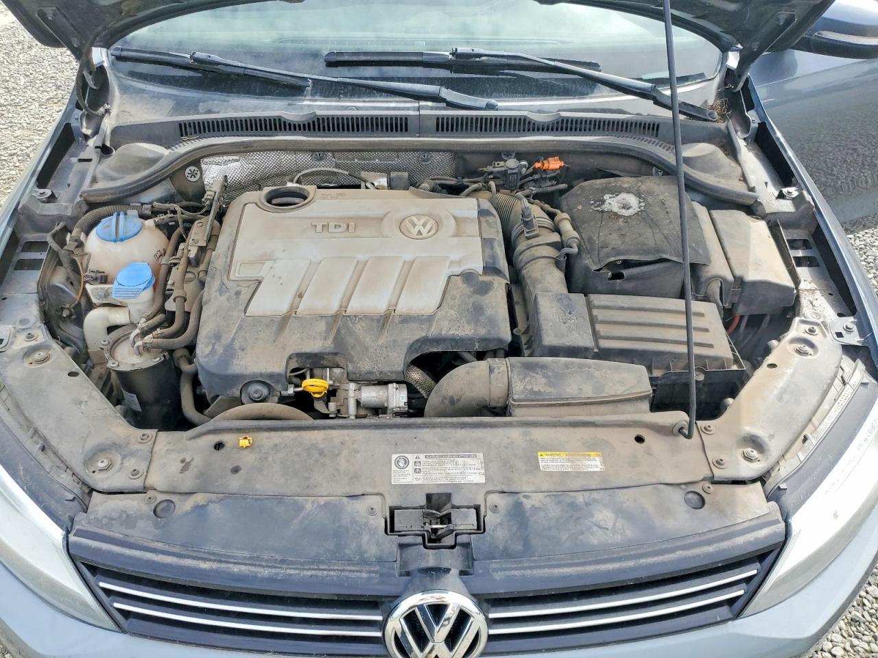 2014 VOLKSWAGEN JETTA TDI photo 31