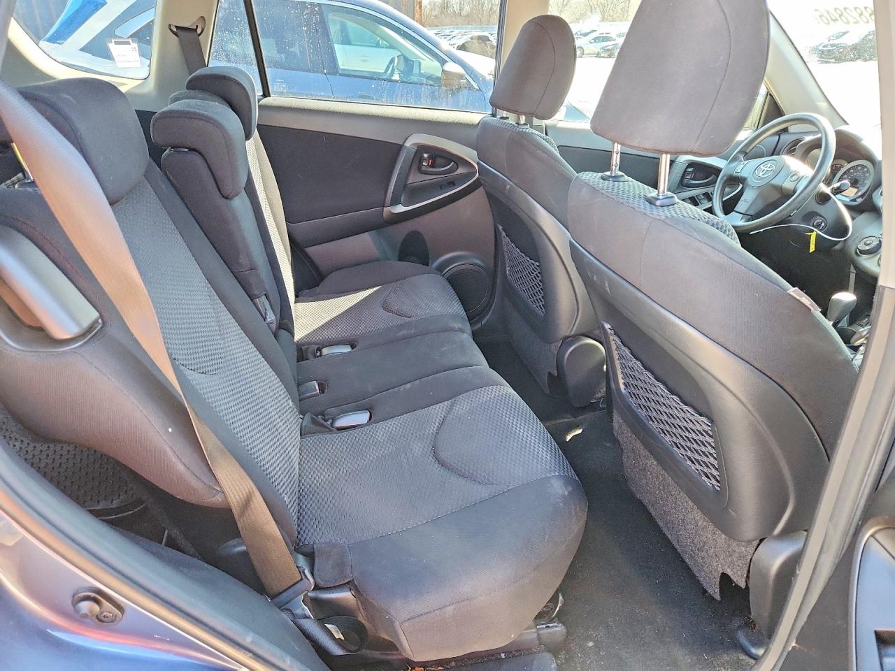 2011 TOYOTA RAV4 SPORT photo 31