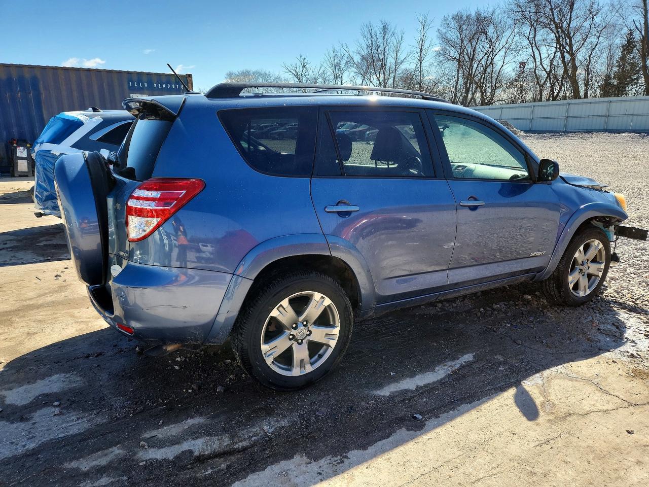 2011 TOYOTA RAV4 SPORT photo 7