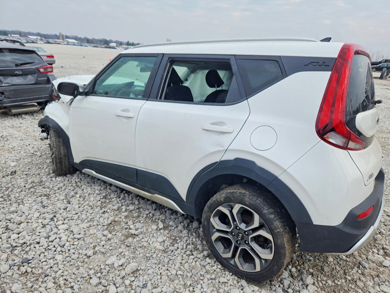 2020 KIA SOUL X-LINE photo 2