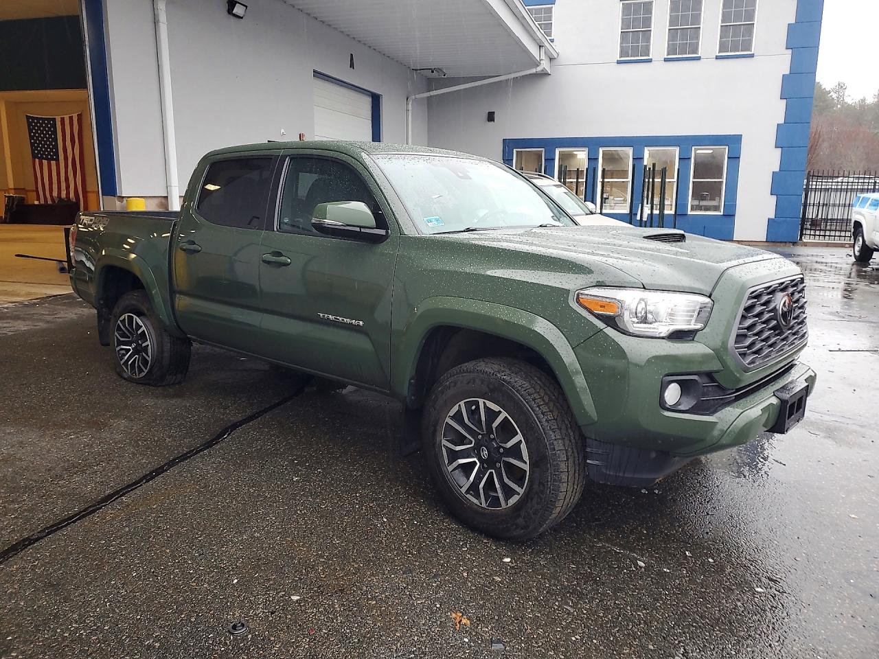 2021 TOYOTA TACOMA TRD SPORT photo 7