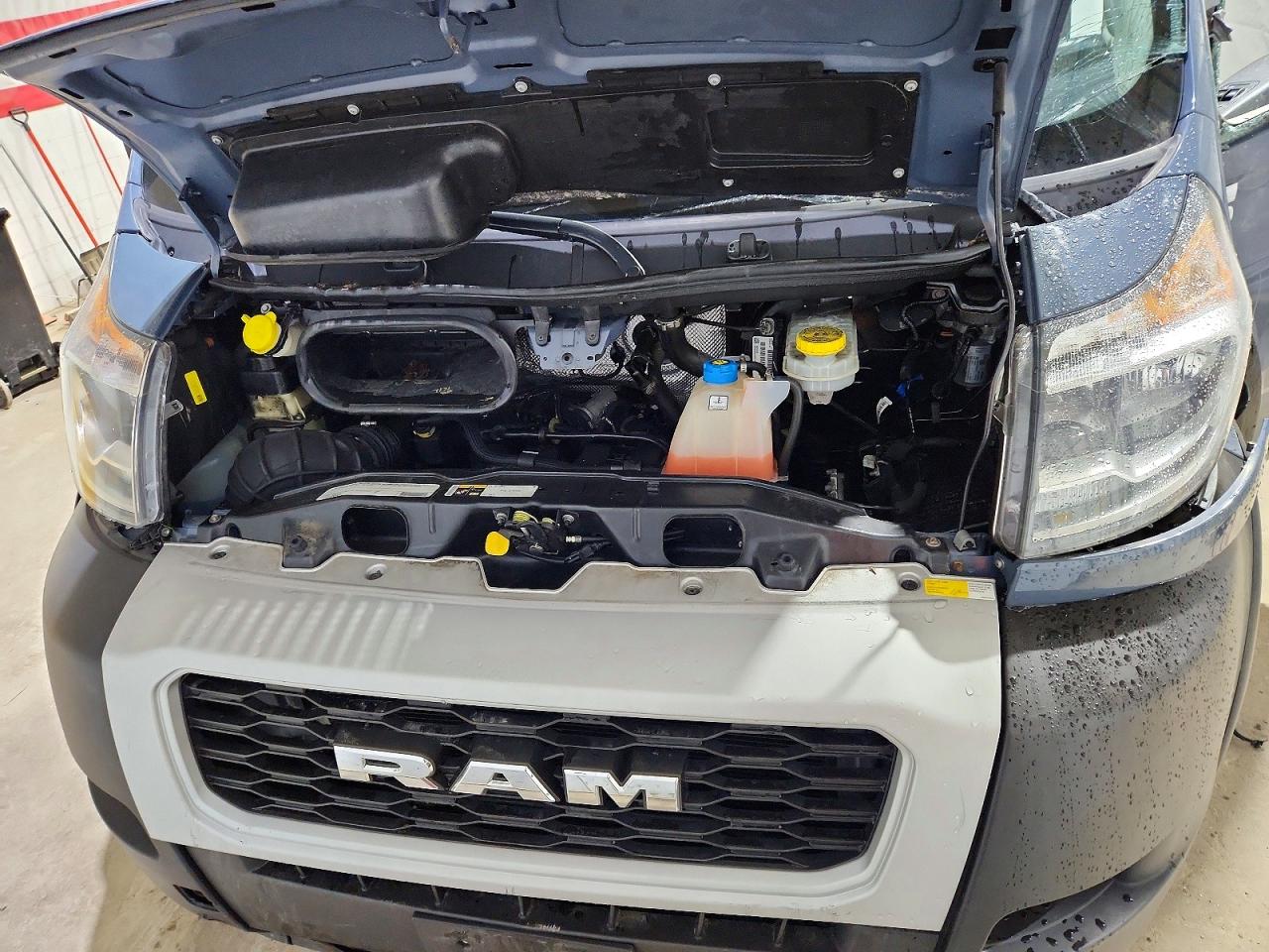 2021 RAM 3500 photo 11