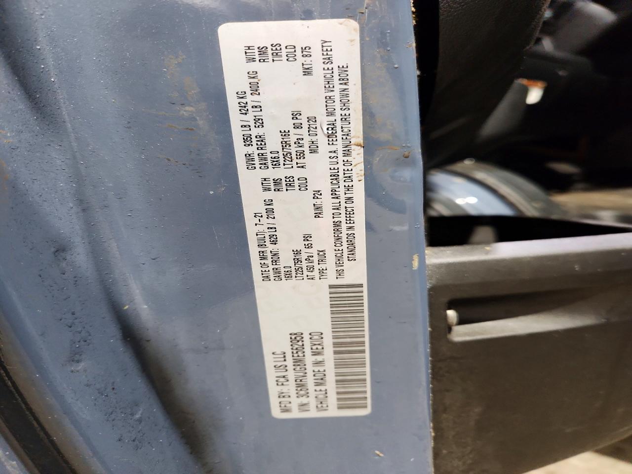 2021 RAM 3500 photo 12
