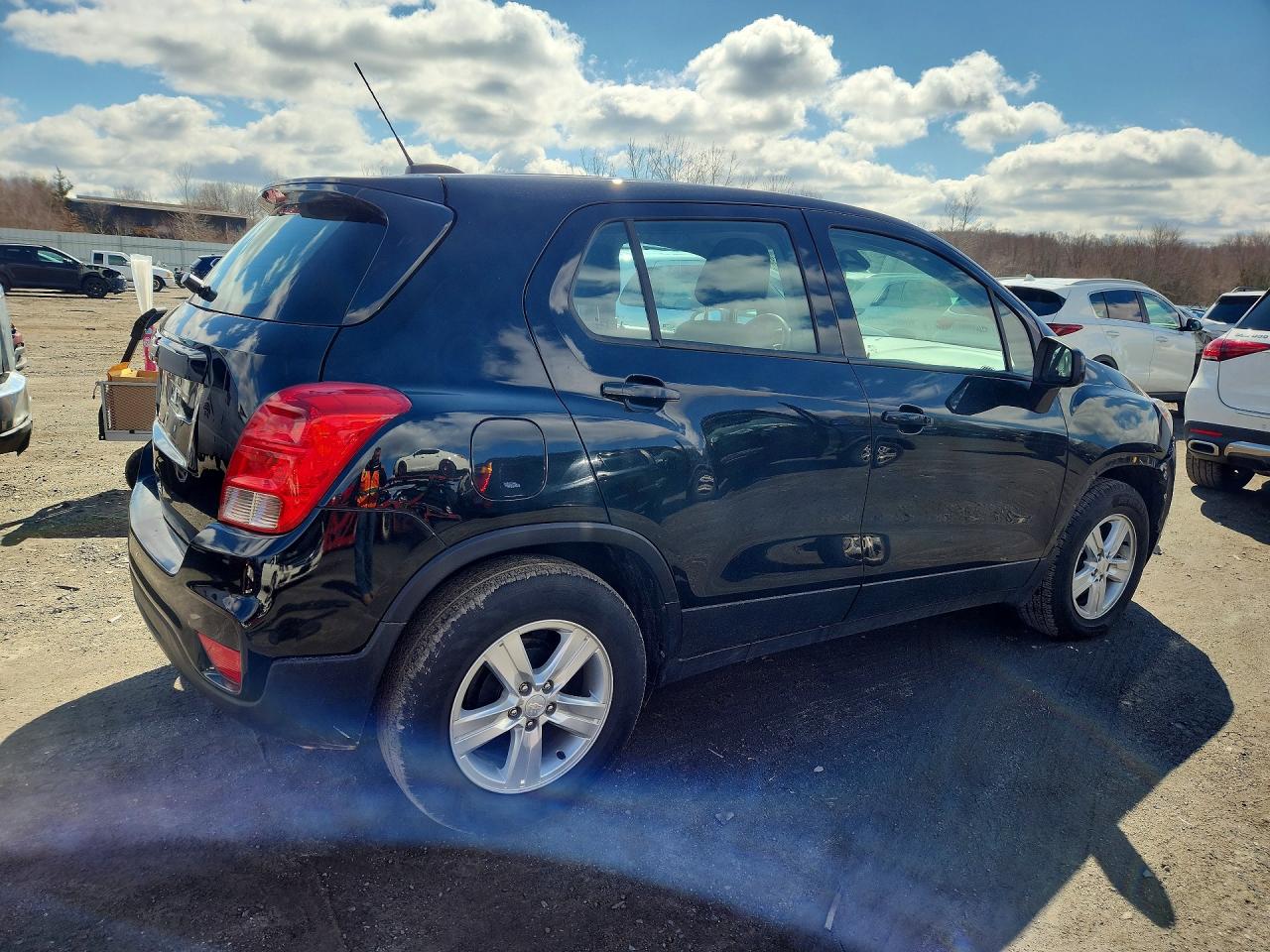 2020 CHEVROLET TRAX LS photo 5