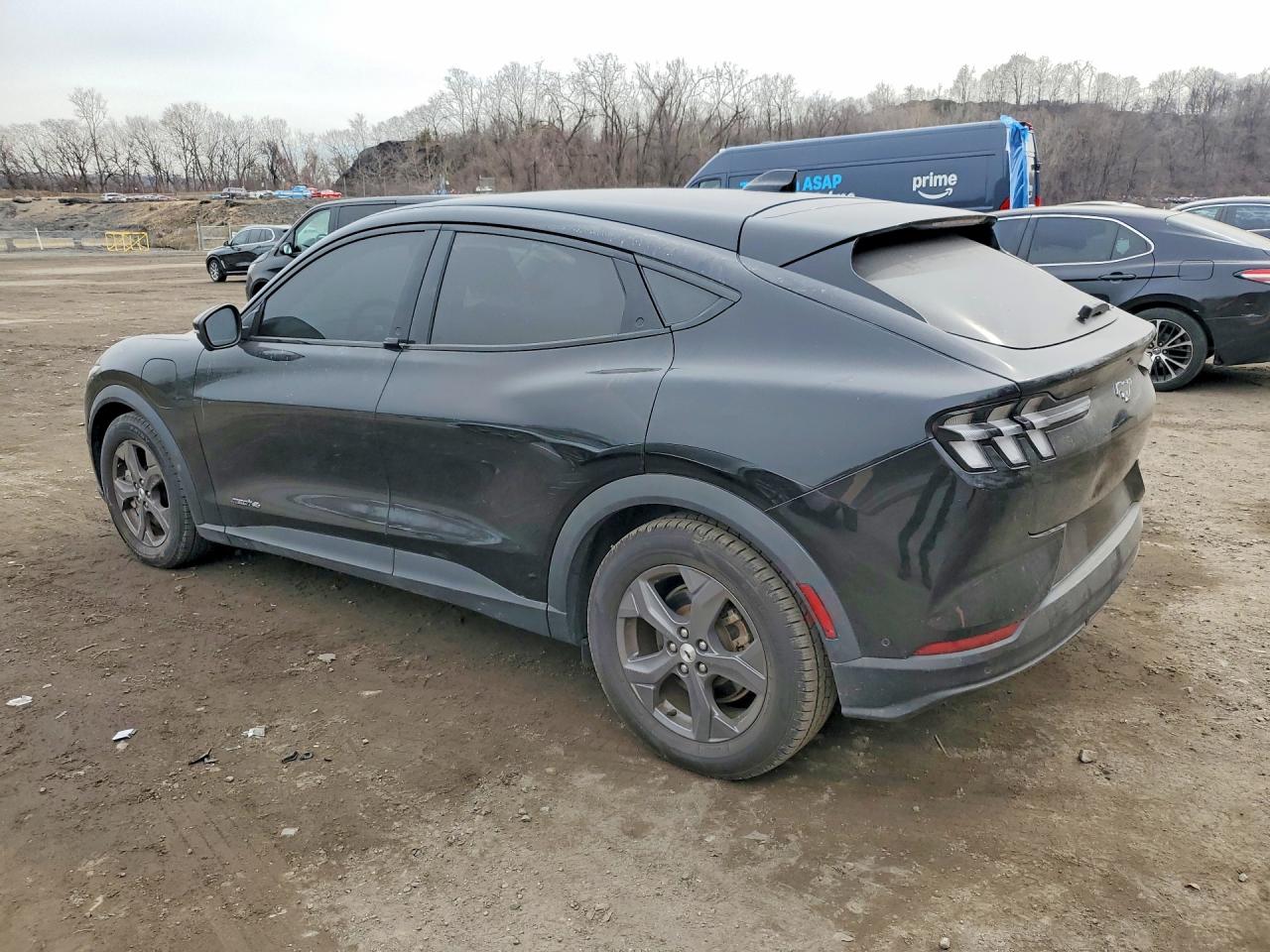 2021 FORD MUSTANG MACH-E SELECT photo 2