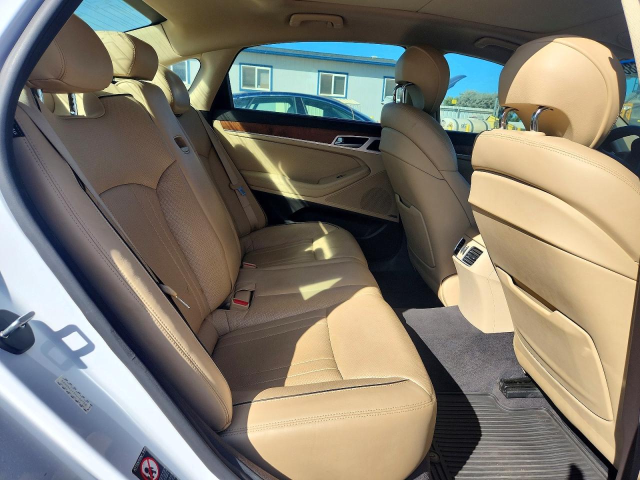 2015 HYUNDAI GENESIS 5.0L photo 10
