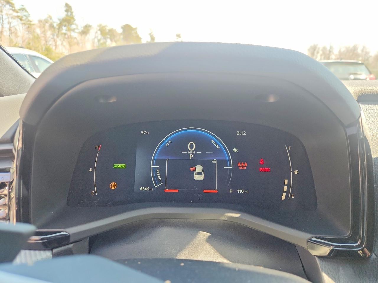 2025 TOYOTA CAMRY SE photo 33