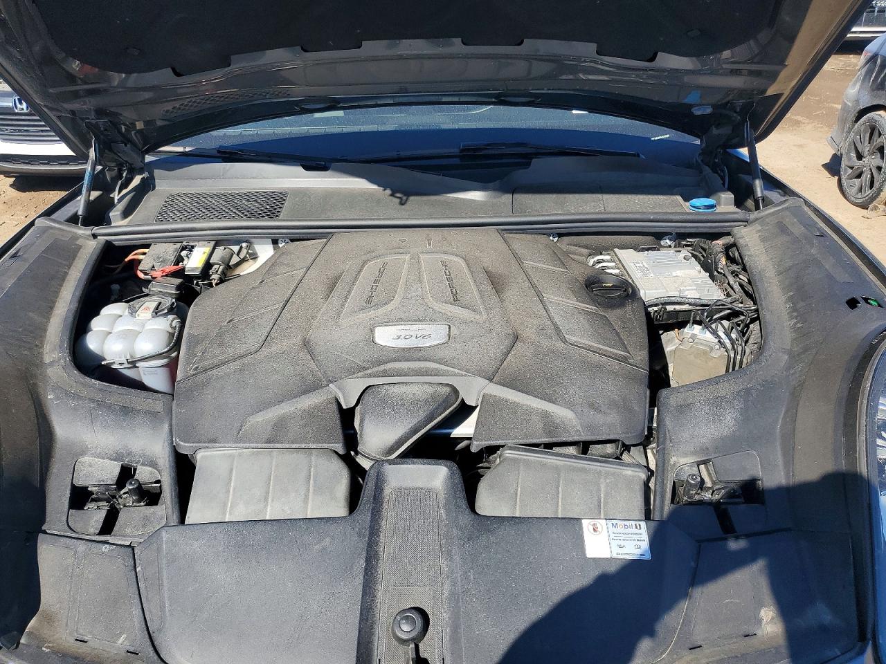 2020 PORSCHE CAYENNE photo 21