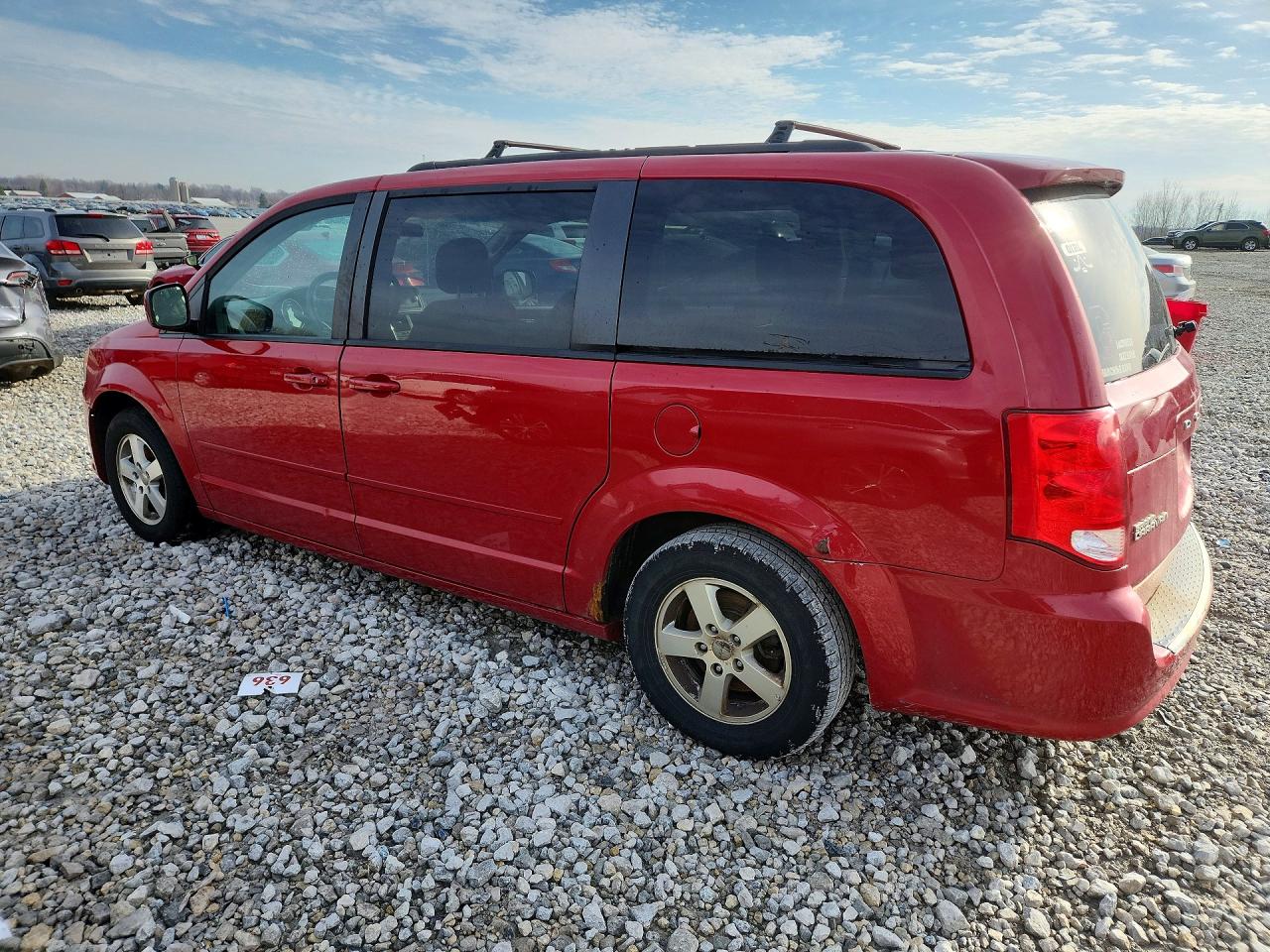 2012 DODGE GRAND CARAVAN SXT photo 2