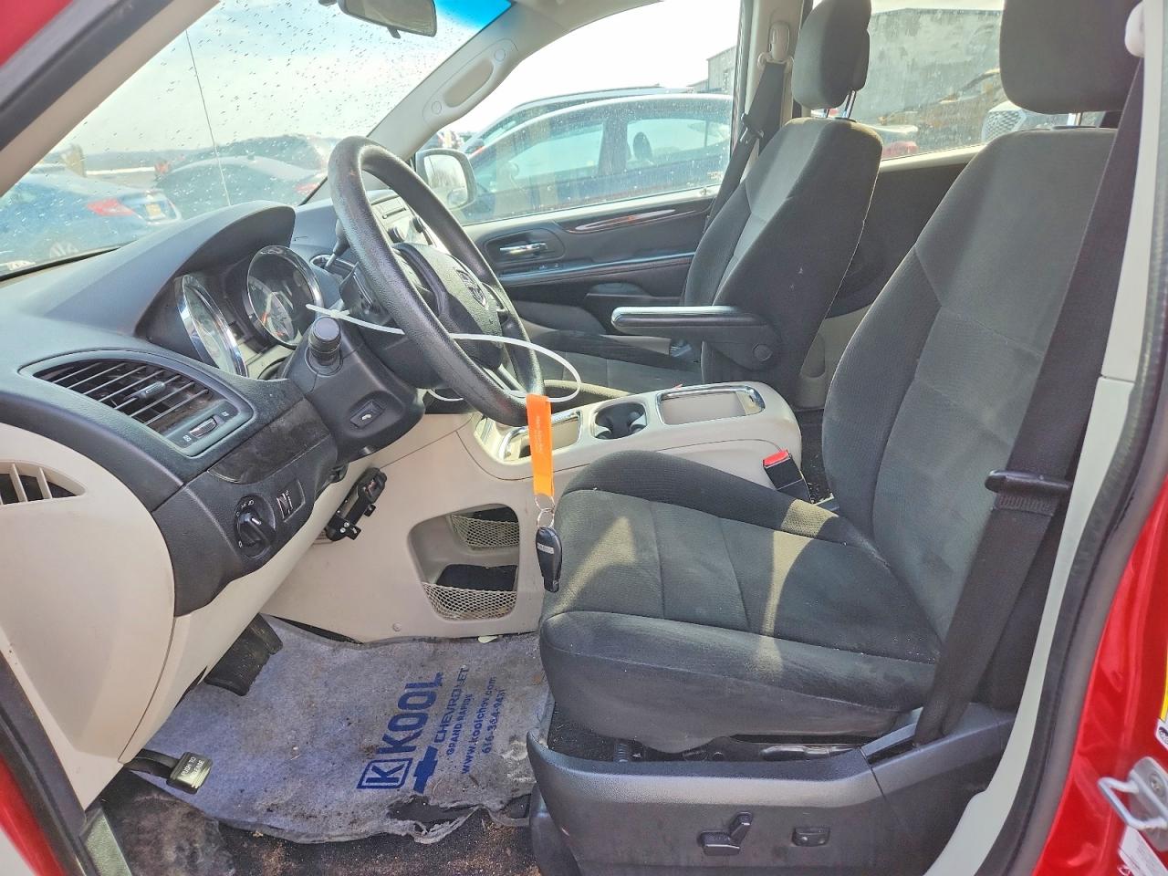2012 DODGE GRAND CARAVAN SXT photo 7