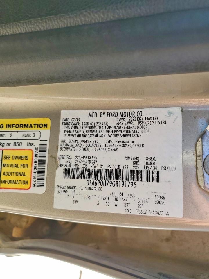 2016 FORD FUSION SE photo 12