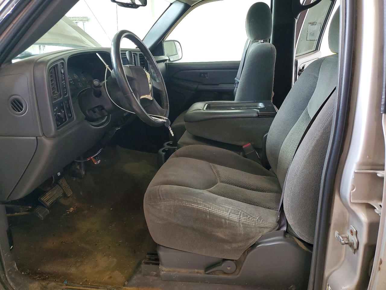 2005 CHEVROLET SILVERADO K1500 photo 13