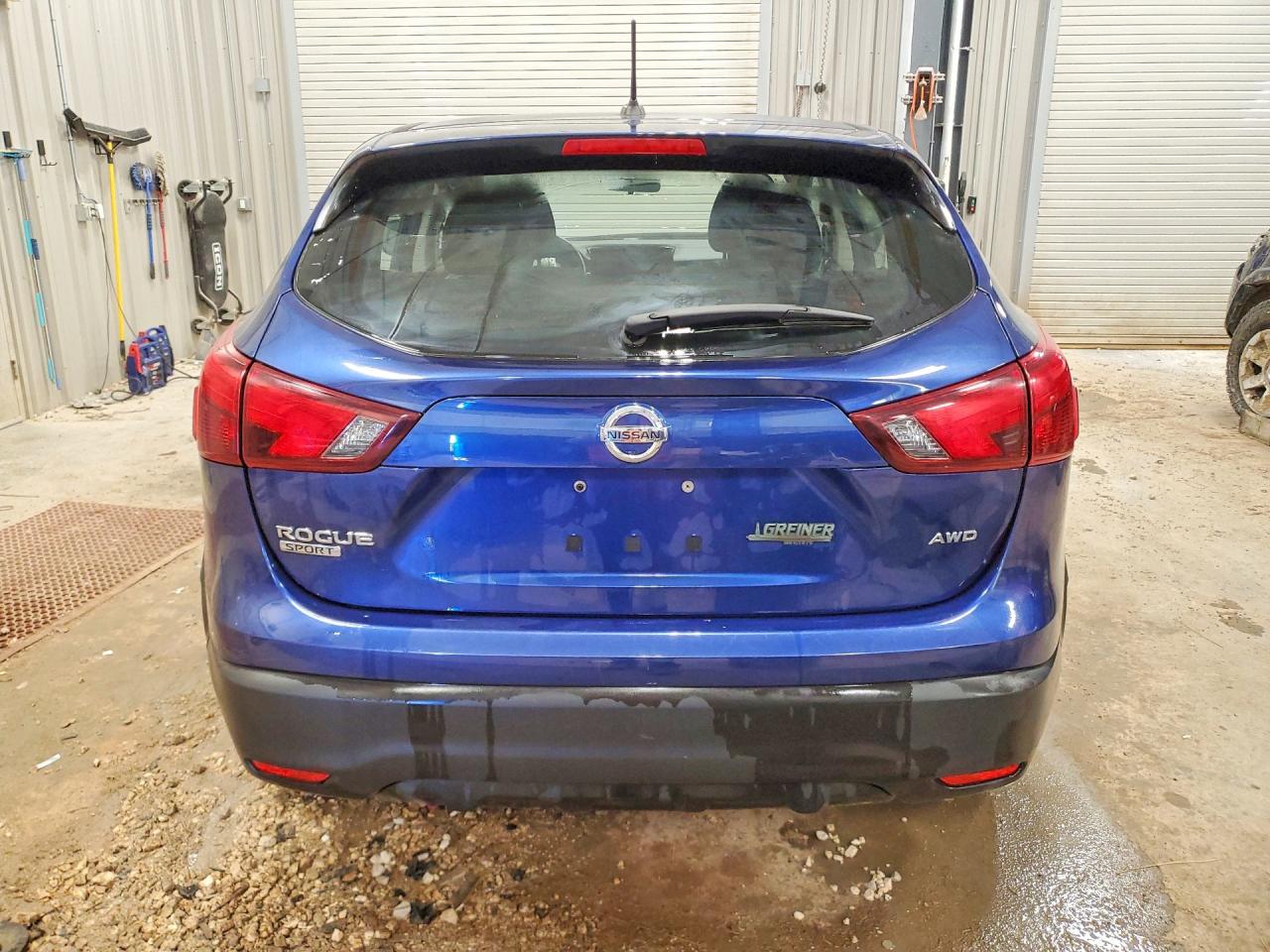2018 NISSAN ROGUE SPORT S photo 11